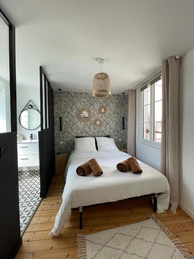 Appartement Au Coeur Du Quartier Historique Vannes Bagian luar foto